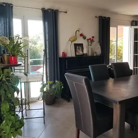 Bastide Avec Jardin Arbore, Piscine, Proche Plages Villa *